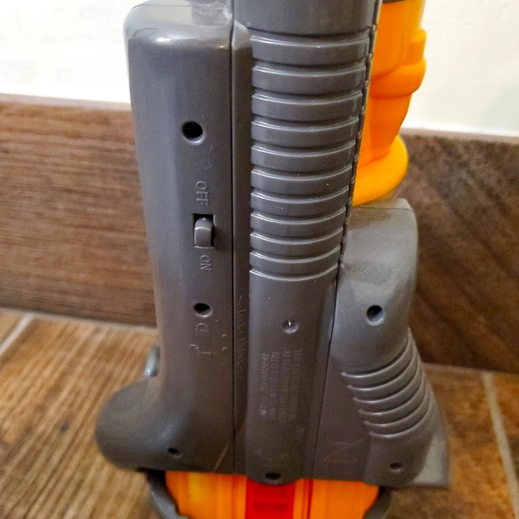 Dyson Ball | Miniature Dyson Ball Replica For Children Aged 3+ | Features Workin - Picture 11 of 16